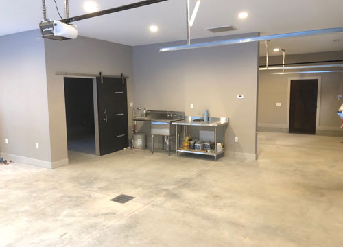 2021/new garage 2021 6.jpg