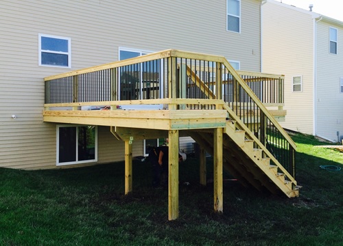 new deck construction experts.jpg